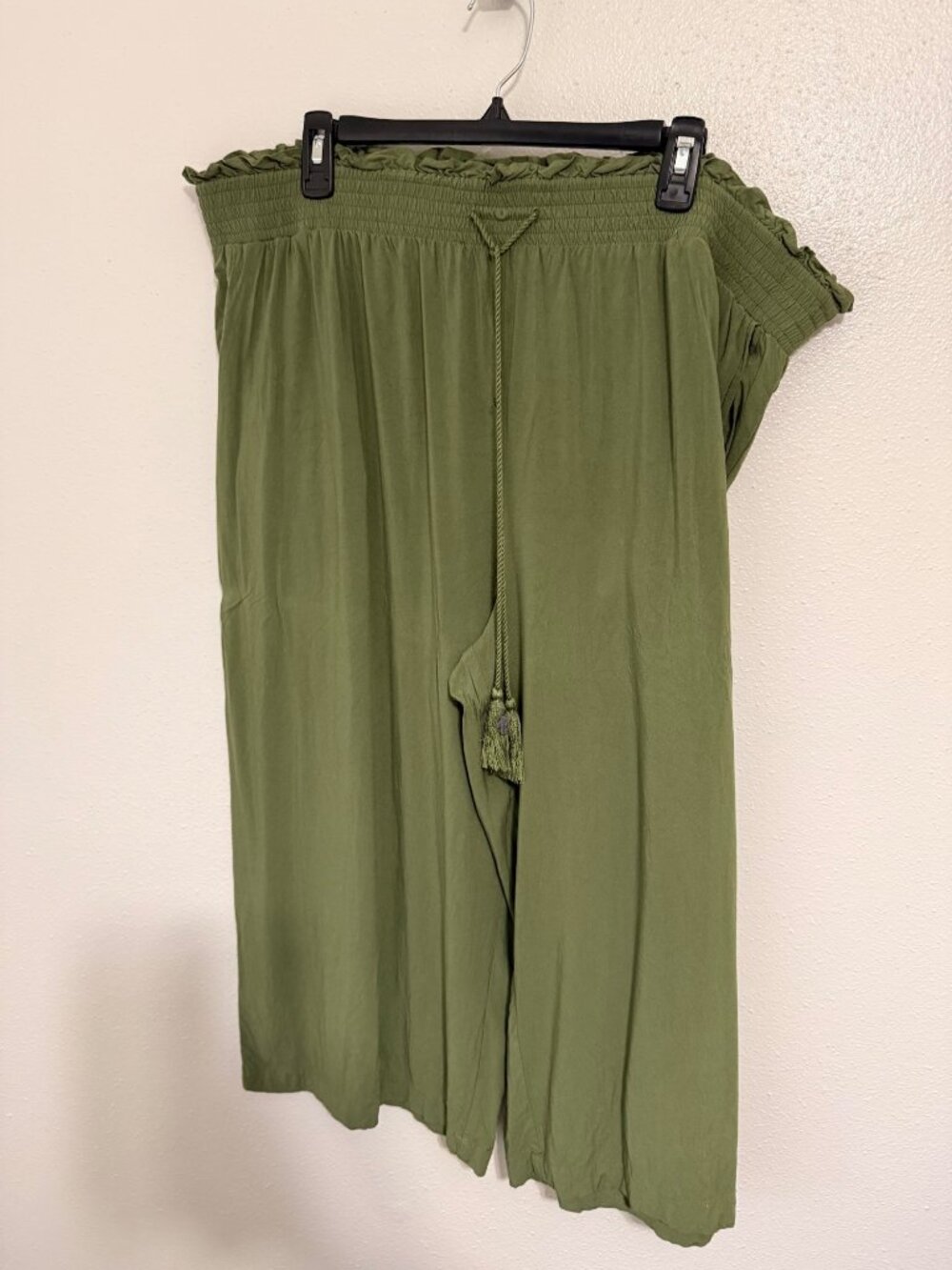 Terra & Sky Crop Wide Leg Olive Green Elastic Waist Drawstring Womans 2X